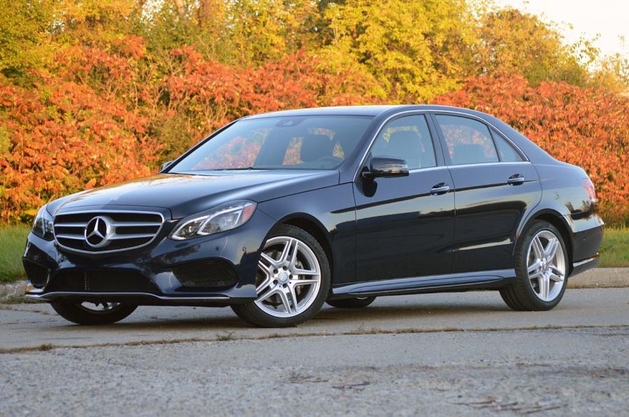  Mercedes-Benz E350 4Matic Sedan 2014 года  (фото 1 из 40)
